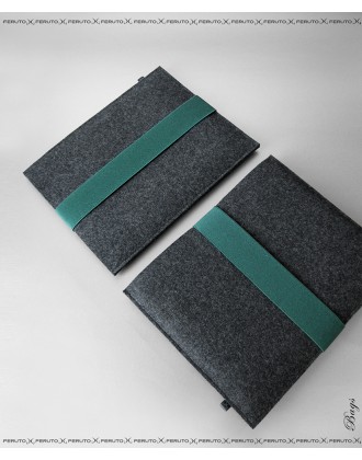 ARCHITECT wool felt sleeve for your iPad graphite/fir green